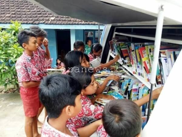 Dinas perpustakaan dan kearsipan
