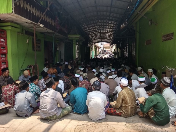 Suasana di Ponpes Al Anwar Karangmangu Sarang Rembang