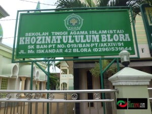 STAI KHOZINATUL ULUM BLORA : MEMBUMIKAN KAJIAN TAFSIR DEMI MENGAWAL NKRI