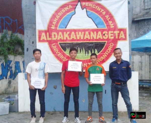 pelajar blora juara binus fest 2016