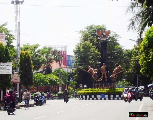SEPUTAR NAMA JALAN DI BLORA : DARI ABU UMAR SAMPAI KOLONEL SUNANDAR