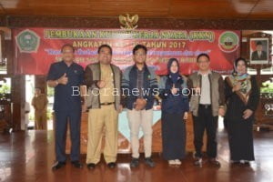 897 MAHASISWA STAIN KUDUS KKN DI BLORA