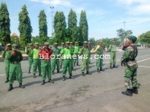 LINMAS BLORA SIAPKAN PASUKAN UNTUK LOMBA DEFILE TINGKAT JAWA TENGAH