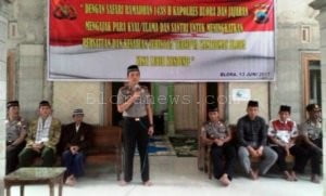 KAPOLRES ADAKAN SAFARI RAMADHAN DI PONPES KYAI MA’SUM FATHONI