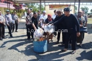 ANTISIPASI PENYALAHGUNAAN, KAPOLRES BLORA MUSNAHKAN BARANG BUKTI NARKOBA