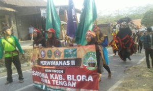 SERBA SERBI PERWIMANAS II MAGELANG : BARONGAN BLORA PAWAI KELILING DI KECAMATAN SALAMAN MAGELANG