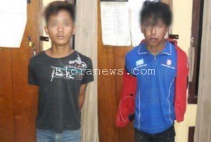 NAKAL KEBABLASAN, DUA PEMUDA INI RAMPAS SEPEDA MOTOR DAN PUKULI PEMILIKNYA