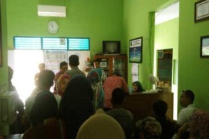 LABKESDA BLORA DISERBU BALON PERANGKAT DESA