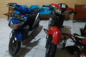 TERCIDUK, BEGAL MOTOR CATUT NAMA PERGURUAN SILAT