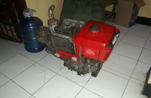 BERDALIH BUTUH UANG, PRIA PENGANGGURAN INI NEKAT MENCURI MESIN DIESEL TRAKTOR