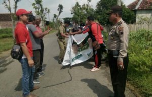 MASUK MASA TENANG, BAWASLU BLORA TERTIBKAN SELURUH ALAT PERAGA