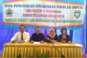 CEGAH PENYALAHGUNAAN NARKOTIKA, SISWA BARU DI SMA NEGERI 1 TUNJUNGAN IKUTI P4GN