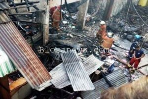PLAZA CEPU DILALAP API, 50 KIOS LUDES TERBAKAR