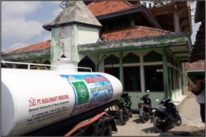 PKB BLORA GELAR BAKSOS PEDULI KEKERINGAN DAN KRISIS AIR BERSIH