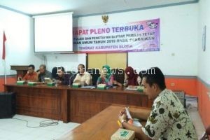 KPU BLORA CORET 477 PEMILIH BERMASALAH