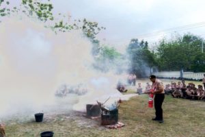 PRAMUKA SMK NEGERI 1 BLORA BERLATIH PENANGANAN KEBAKARAN