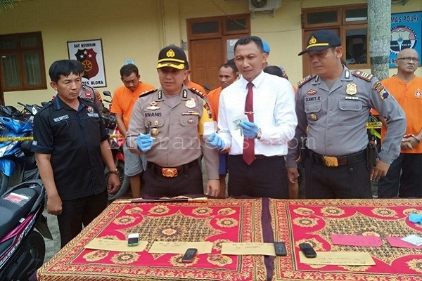 AKP Heri menambahkan, pelaku mengaku telah melakukan perbuatan sama di sejumlah TKP