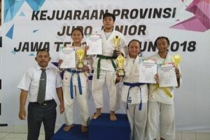 BORONG MEDALI, JUDOKA JUNIOR PERTAHANKAN TRADISI JUARA