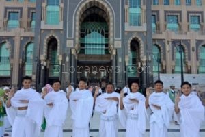 USAI TAMPIL PERDANA, DELEGASI SMK MUDA BLORA LAKSANAKAN UMROH KE BAITULLAH