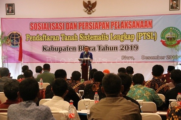 Kepala BPN Kabupaten Blora, Sugeng Purwadi dalam acara Sosialisasi PTSL di Cepu