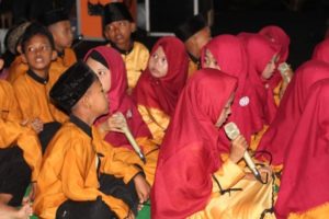 BOTORECO BERSHOLAWAT: 24 SANTRI MI NU DARUL ULUM JALANI WISUDA