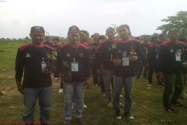 TANAM 600 POHON: BANSER CINTA NKRI, DAN JAGA KELESTARIAN LINGKUNGAN HIDUP