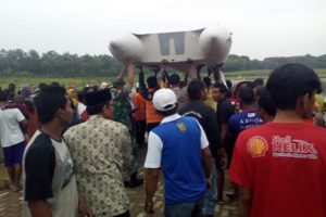 BERENANG, BOCAH SMP TENGGELAM DI EMBUNG