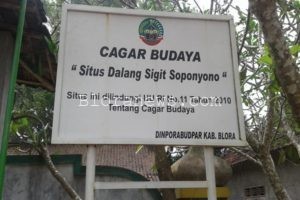 KI SIGIT SOPONYONO, LELUHUR DESA NGIYONO PELINDUNG PARA PETANI