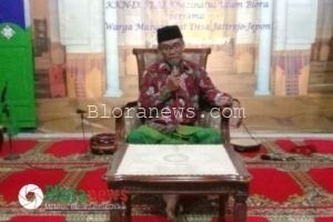 PESAN TOKOH AGAMA KE MAHASISWA KKN KHOZIN: JANGAN HANYA BELAJAR TEORI!