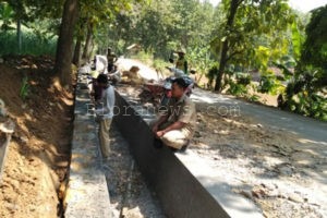 KADES BEDINGIN DAN LEDOK BANTAH TUDINGAN LSM KOPRAL