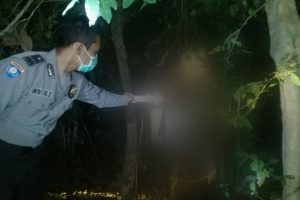 SEMINGGU HILANG, WARGA KEDUNGTUBAN DITEMUKAN GANTUNG DIRI
