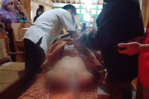 DIDUGA DEPRESI, LANSIA DI TODANAN TEWAS GANTUNG DIRI