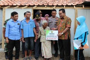 3 RUMAH WARGA MISKIN DI KUNDURAN DIBEDAH BAZNAS