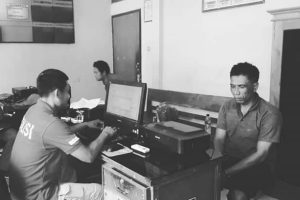 MENCOBA KABUR, POLISI GADUNGAN DIAMANKAN TANPA PERLAWANAN