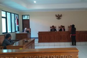 SENGKETA DOKUMEN APBDes PILANG BERLANJUT, KADES KEMBALI MANGKIR
