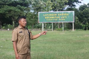 PEMDES DOPLANG GAGAS LAPANGAN GARUDA JADI ALUN-ALUN KECAMATAN JATI