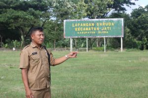 PEMDES DOPLANG GAGAS LAPANGAN GARUDA JADI ALUN-ALUN KECAMATAN JATI