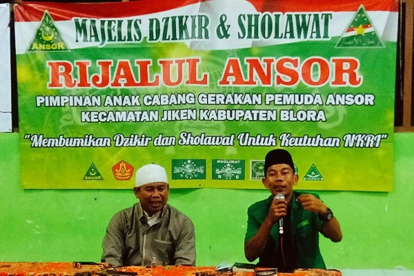 RIJALUL ANSOR JIKEN BLORA PERKUAT SILATURAHMI MELALUI RUTINAN JUM’AT LEGI