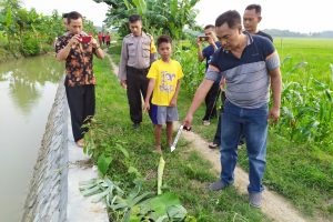 MANDI DI SUNGAI, BOCAH INI TEWAS TENGGELAM