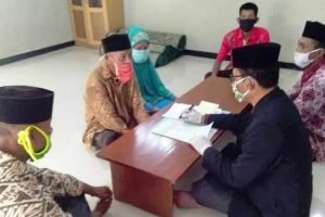 LEGA, KAKEK 99 TAHUN LANGSUNGKAN AKAD NIKAH DI TENGAH PANDEMI COVID-19