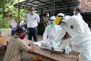 HASIL RAPID TEST 7 WARGA KENTONG NEGATIF