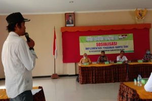 PETANI KELUHKAN PUPUK, PEMDES SEMPU SURATI CAMAT