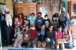 MAHASISWA INI KENALKAN MATEMATIKA DETIK KE PELAJAR SD