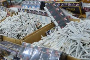BEA CUKAI GAGALKAN PENGIRIMAN 80.000 BATANG ROKOK ILEGAL YANG HENDAK DIKIRIM KE BLORA