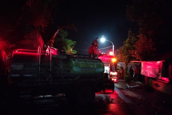 KONSLETING LISTRIK, SATU RUMAH DI JEPANGREJO HABIS TERBAKAR