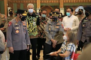 KAPOLRI APRESIASI MASYARAKAT JATENG DUKUNG PROGRAM VAKSINASI