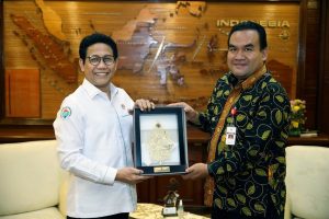 GUS MENTERI AKAN BANTU UPAYA PENGENTASAN KEMISKINAN DI BLORA