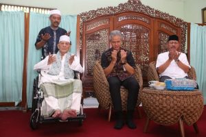 ULAMA KHARISMATIK KH SYA’RONI ACHMADI KUDUS TELAH BERPULANG