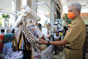 ANGKAT POTENSI PRODUK UMKM, PEMPROV JATENG JALIN KERJASAMA DENGAN HOTEL