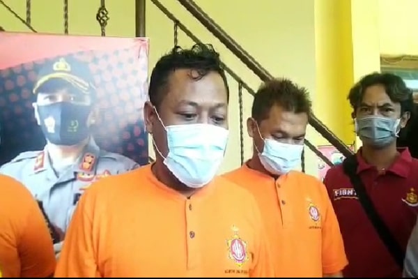 PETUGAS MASIH BURU SATU PELAKU PEMERASAN DI PASAR JEPON